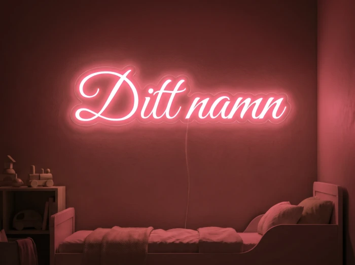 Neonskylt «Ditt namn» i röd LED-neon, monterad på vägg