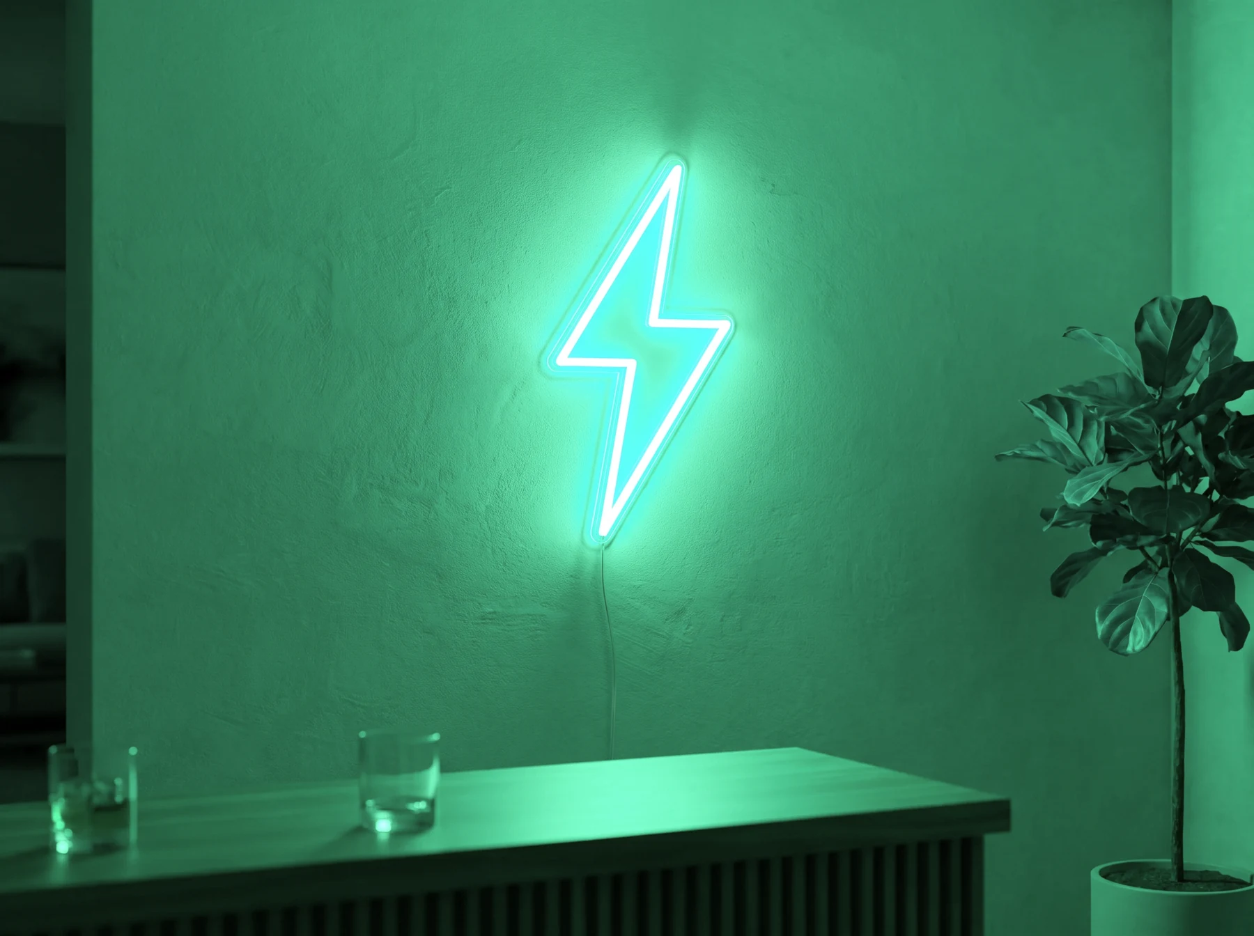 Neonskylt «Blixt» i mintgrön LED-neon, monterad på vägg