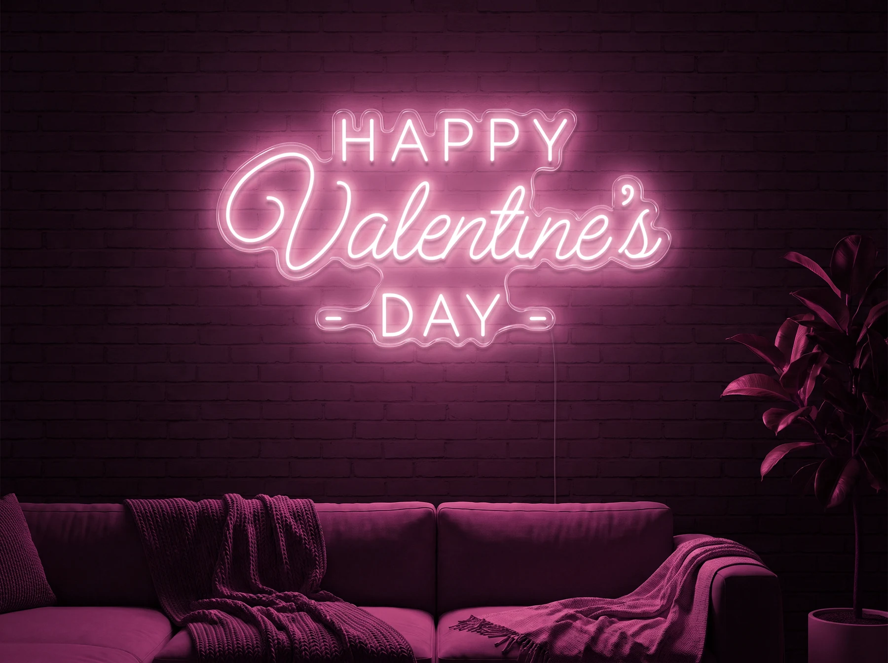 Neonskylt «Happy Valentine’s Day» i rosa LED-neon, monterad på vägg