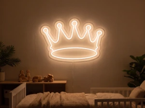 Neonskylt «Krona, smal» i orange LED-neon, monterad på vägg