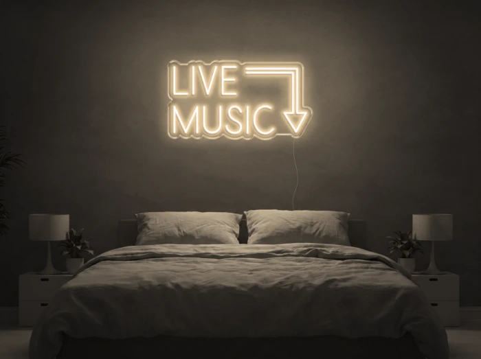 Neonskylt «Live Music» i varmvit LED-neon, monterad på vägg