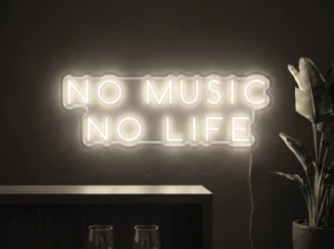 Neonskylt «No Music No Life» i varmvit LED-neon, monterad på vägg