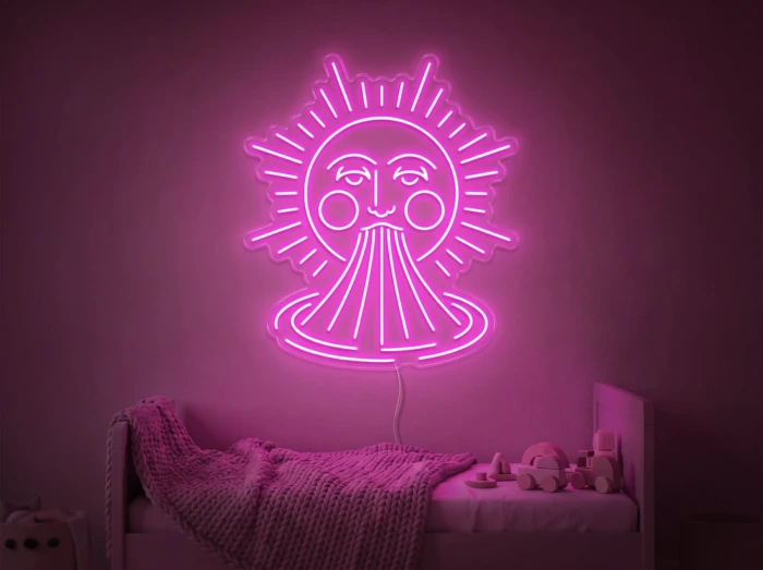 Neonskylt «Sol och regnbåge» i rosa LED-neon, monterad på vägg