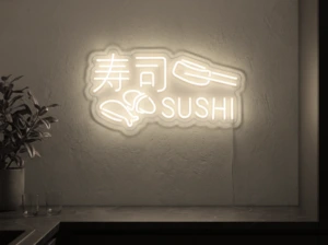 Neonskylt «Sushi» i varmvit LED-neon, monterad på vägg